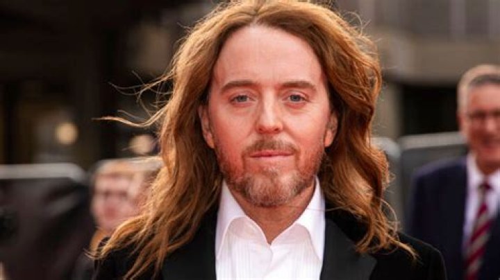 Tim Minchin Biography, Age, Height, Wife, Net Worth, Family