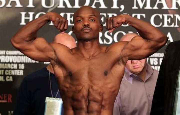 Timothy Bradley biografía, edad, altura, esposo, net worth, familia