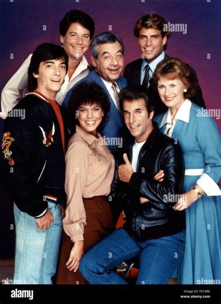 Tom Bosley (TV Actor) - Age, Birthday, Bio, Facts, Family, Net Worth, Height & More