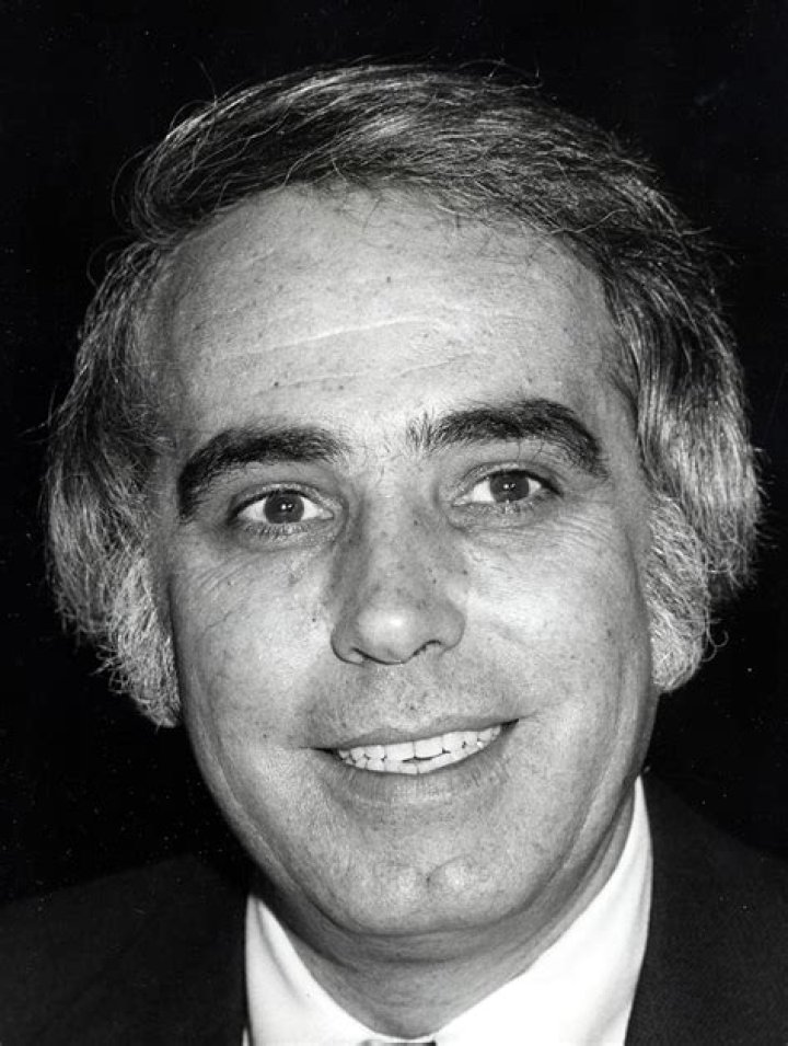 Tom Snyder biografía, edad, altura, esposo, net worth, familia