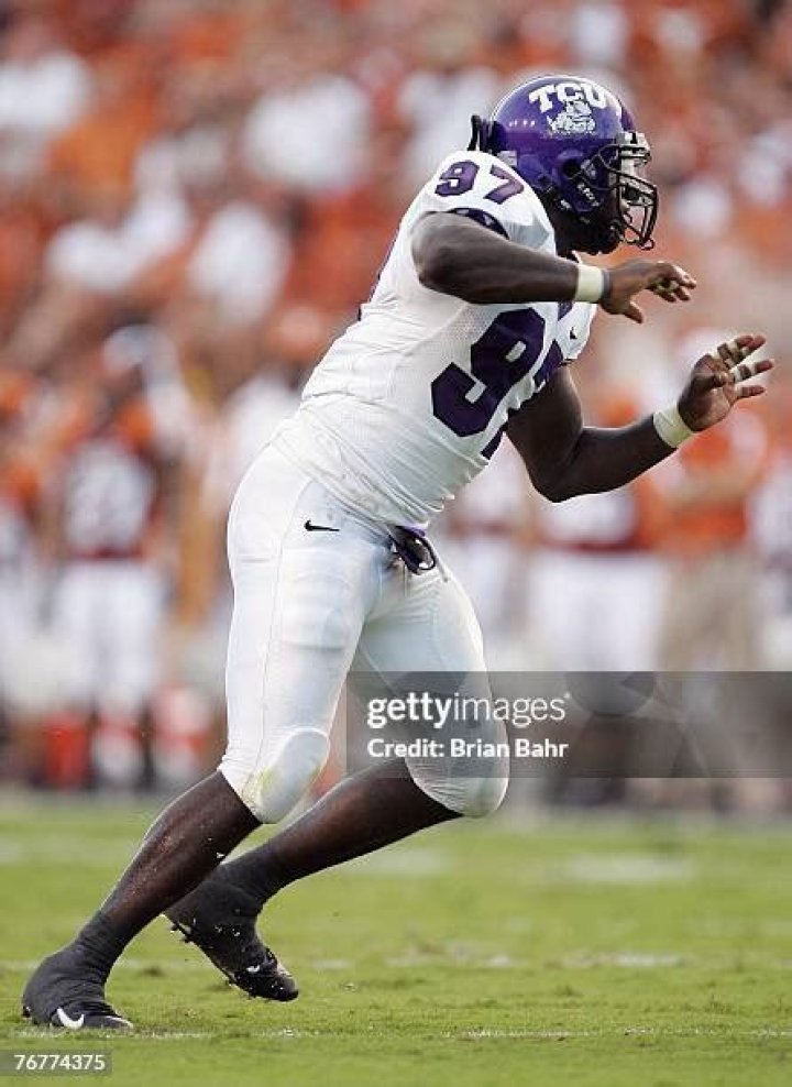 Tommy Blake (TikTok Star) - Age, Birthday, Bio, Facts, Family, Net Worth, Height & More