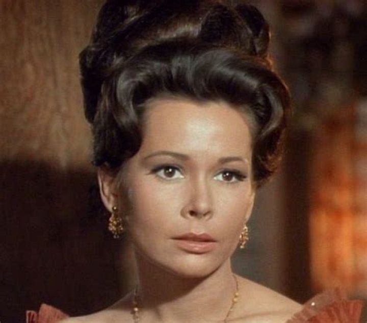 Tracy Olsen Biography, Age, Height, Husband, Net Worth, Family