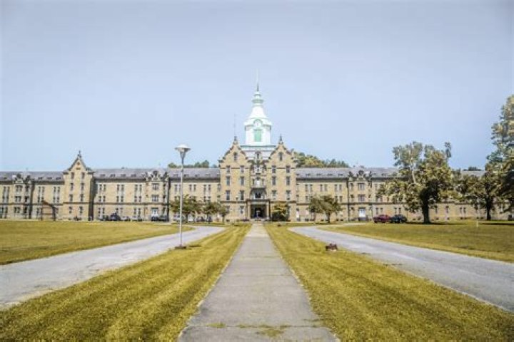 Inside The Trans-Allegheny Lunatic Asylum And Its Haunting History