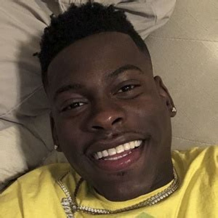 Travis Badass (Instagram Star) - Age, Birthday, Bio, Facts, Family, Net Worth, Height & More