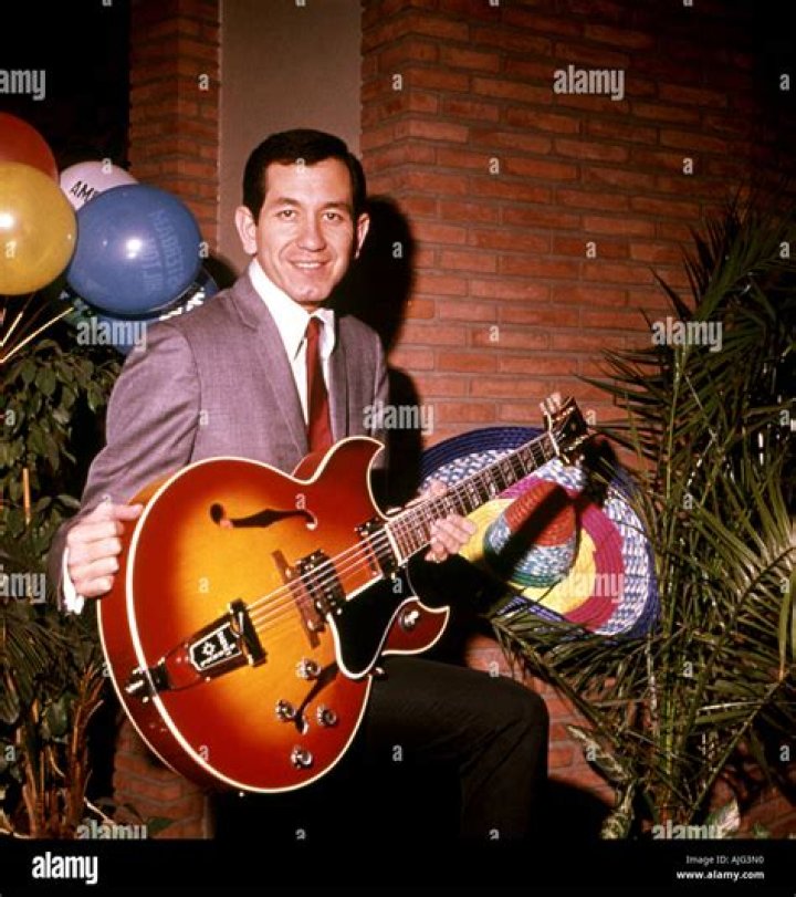 Trini López biografía, edad, altura, esposo, net worth, familia