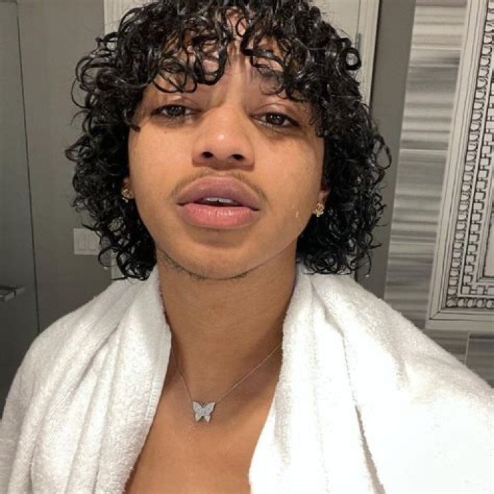 Trinidad Cardona Age | Wikipedia, Net worth, Bio, Height, Girlfriend?