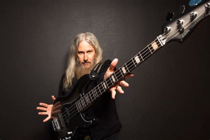 Troy Sanders (Rock Singer) - Age, Birthday, Bio, Facts, Family, Net Worth, Height & More