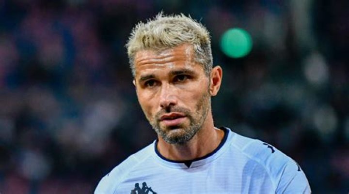 Valon Behrami Biography, Age, Height, Wife, Net Worth, Family