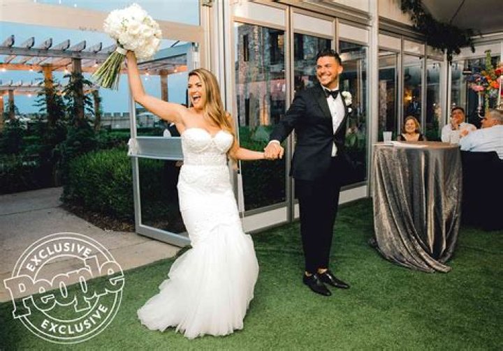 ‘Vanderpump Rules’ Stars Jax Taylor and Brittany Cartwright Reveal Location of Their Dream Wedding (EXCLUSIVE)