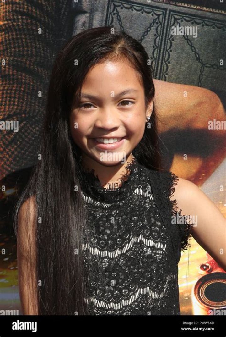 Vanessa Anne Williams (Movie Actress) - Age, Birthday, Bio, Facts, Family, Net Worth, Height & More