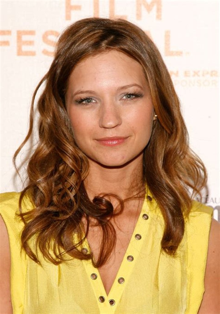 Astrology Birth Chart of Vanessa Ray (TV Actress) 2024