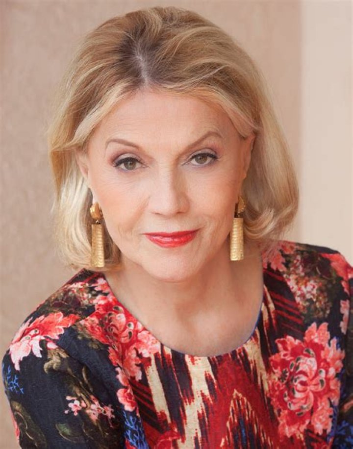 Veronica Atkins Biography, Age, Height, Husband, Net Worth, Family