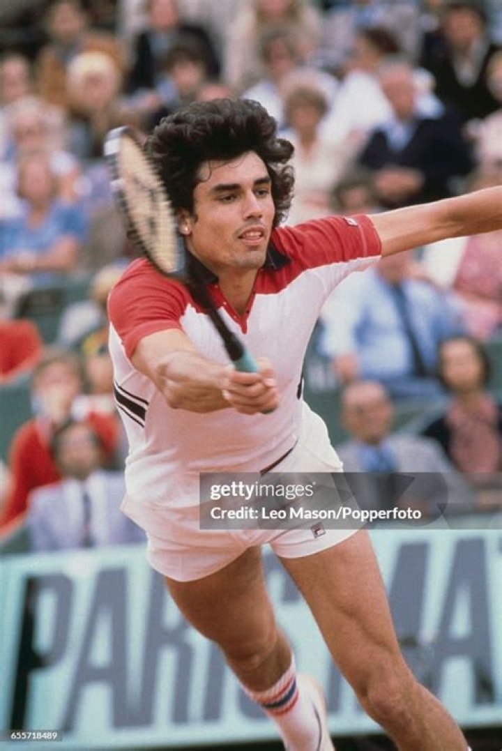 Víctor Pecci (Tennis Player) - Age, Birthday, Bio, Facts, Family, Net Worth, Height & More