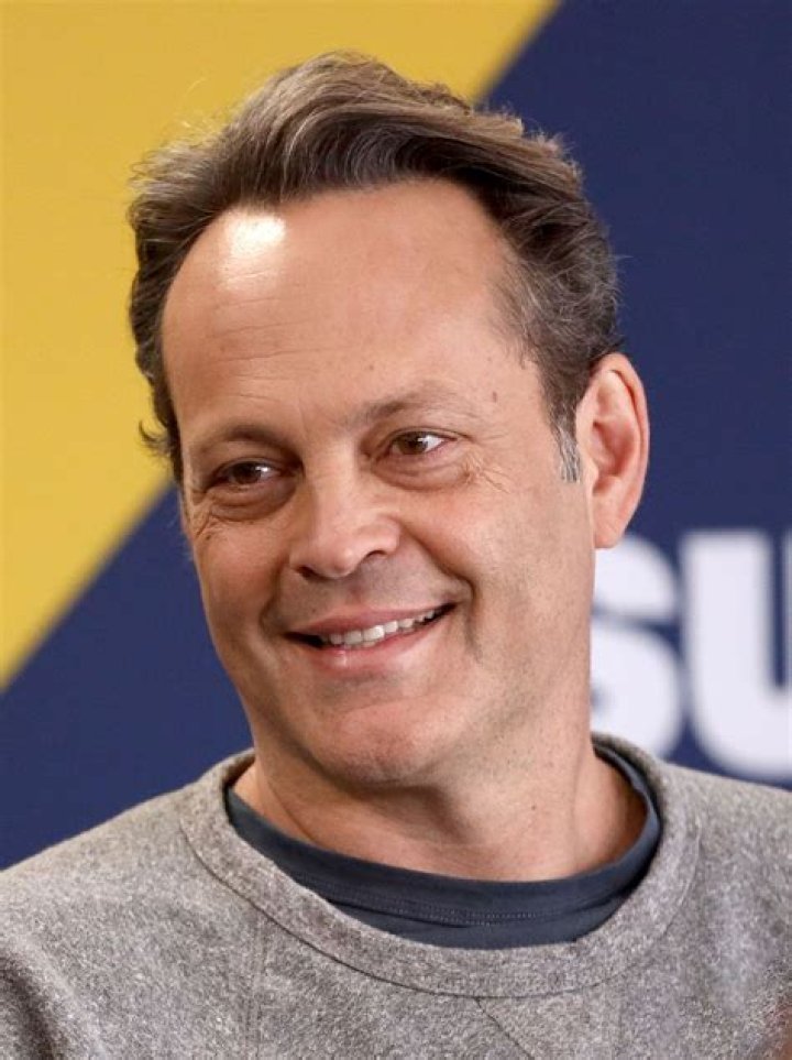 How tall is Vince Vaughn