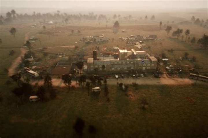 
Waco: American Apocalypse: How did David Koresh die? 