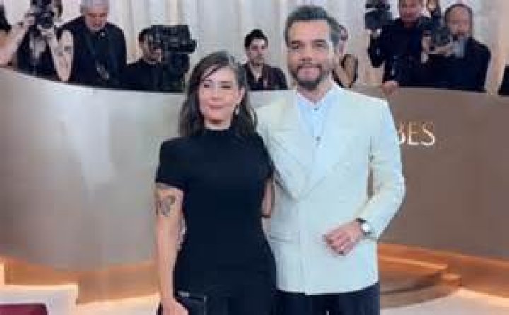 
Wagner Moura Weight Loss Journey – Interesting Story About His Photographer Wife Sandra Delgado 