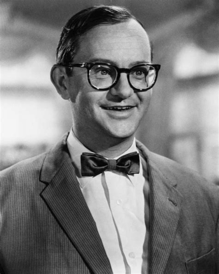 Wally Cox biografía, edad, altura, esposo, net worth, familia