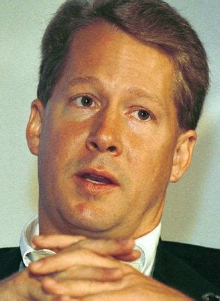 Walter Buckley biografía, edad, altura, esposo, net worth, familia