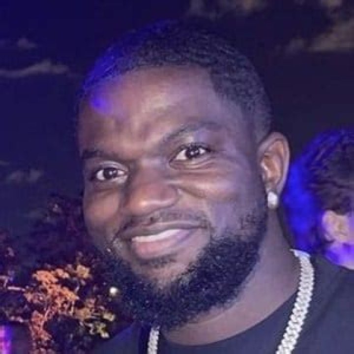 Walter Weekes (Instagram Star) - Age, Birthday, Bio, Facts, Family, Net Worth, Height & More