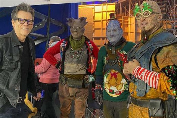 
Watch Chris Pratt Fanboy Over Kevin Bacon on Set of ‘Guardians of the Galaxy Holiday Special’ 