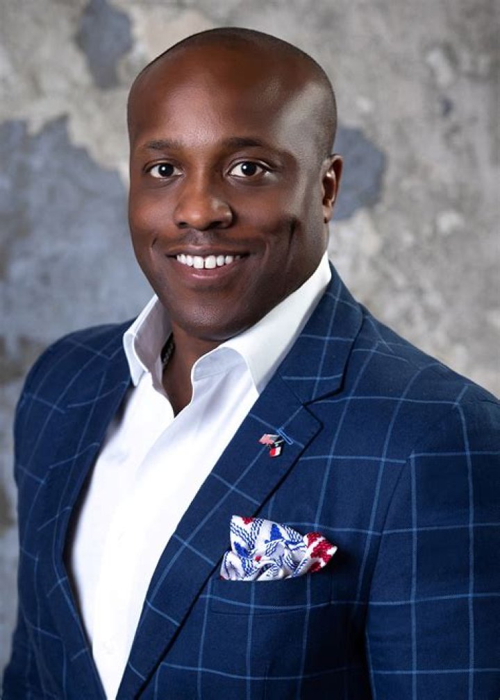 Wesley Hunt Biography, Age, Height, Wife, Net Worth, Family