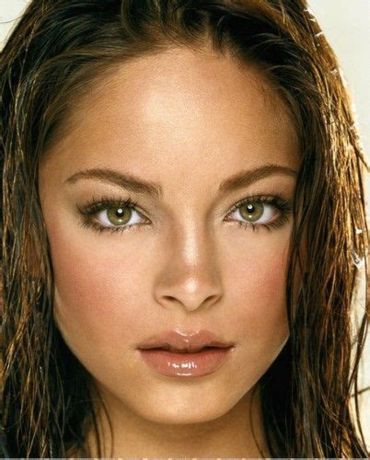 What color are Kristin Kreuk eyes? – Celebrity.fm – #1 Official Stars, Business & People Network, Wiki, Success story, Biography & Quotes