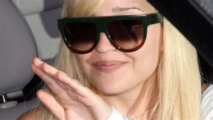 A Comprehensive Timeline of Amanda Bynes’ Downfall… and Comeback?