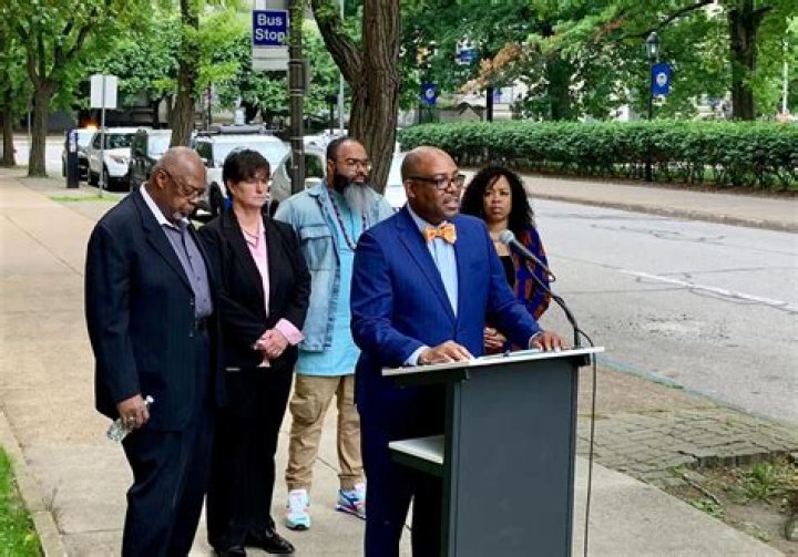 
What happened to Derrick Harris Jr? Fundraiser launched as Oliver Citywide Academy student killed in Pittsburgh school shooting 