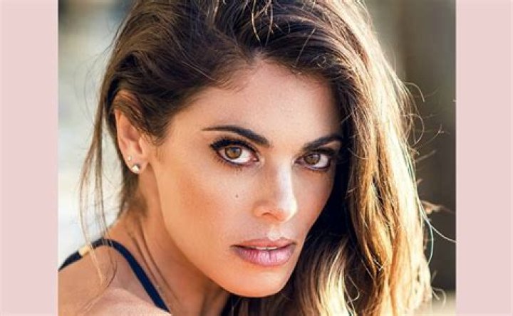 What happened to Lindsay Hartley? Where is she today? Wiki