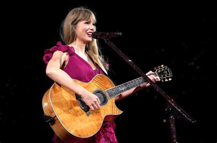 What instrument did Taylor Swift play first?