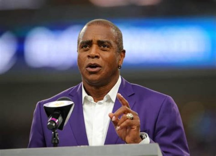 What is Ahmad Rashad worth? – Celebrity.fm – #1 Official Stars, Business & People Network, Wiki, Success story, Biography & Quotes