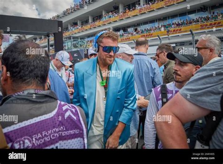 What is Post Malone race? – Celebrity.fm – #1 Official Stars, Business & People Network, Wiki, Success story, Biography & Quotes