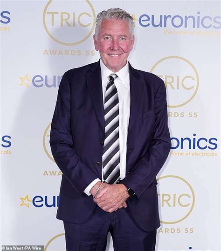 
What Is Tommy Walsh Net Worth In 2022? Is The Homes Under The Hammer Presenter Battling Alcoholism? 