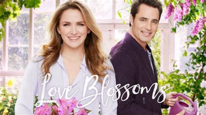 Where is the hallmark movie Love blossoms filmed?