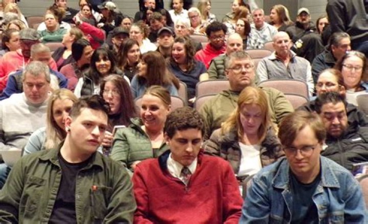 
Who attacked Adriana Kuch? Internet demands bullies’ names as online protests intensify 