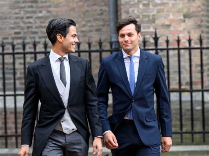 
Who Is Ariana Manduzai? Afkomst Wikipedia and Facts 