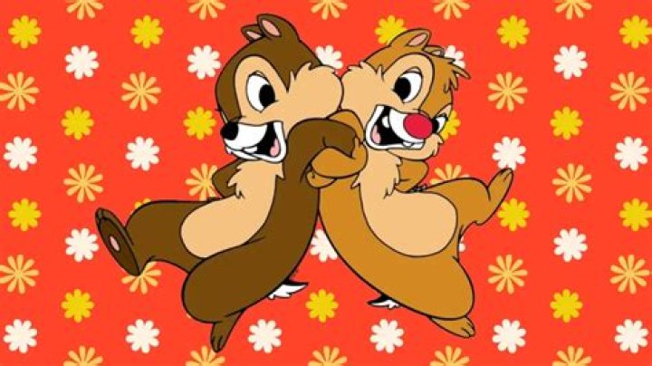 ¿Quién es la novia de Chip y Dale? – Celebrity.fm