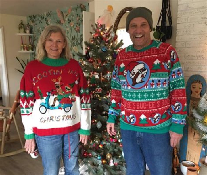 
Who Is Coach Mike Riley Wife Dee Riley? New Jersey Generals Coach Spends Quality Time With Family During USFL 