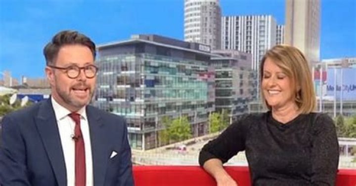 
Who Is Jon Kay Wife? Family Life As He Lines Up For Dan Walker Replacement On BBC Breakfast 