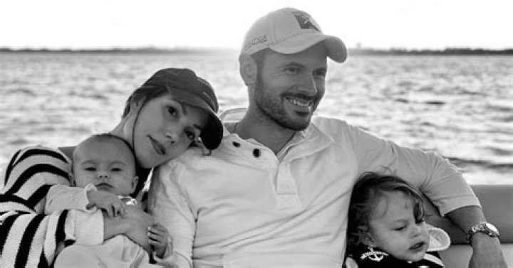 
Who Is Jonathan Pryce Wife Kate Fahy? Kids Family And Net Worth 