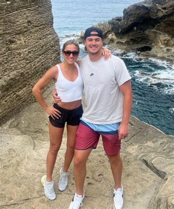Who Is Kenny Pickett Girlfriend Amy Paternoster? Wife To Be Age Gap And Instagram Bio Disclosed