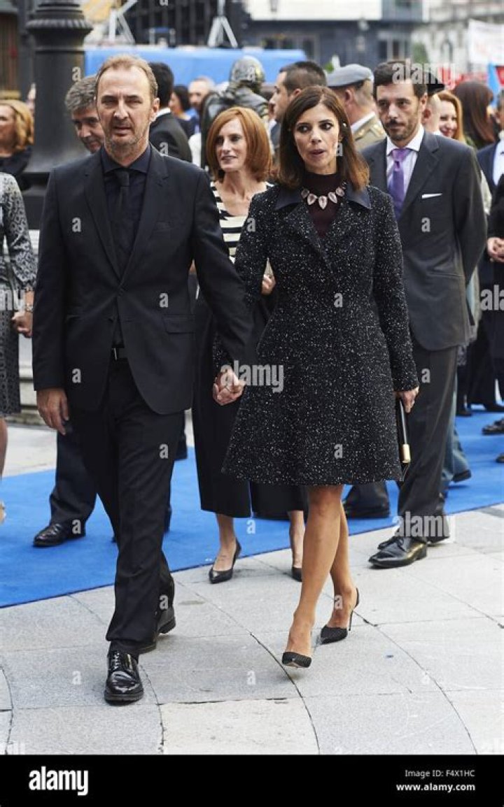 
Who Is Maribel Verdú Husband Pedro Larrañaga? Kids Parents And Net Worth 