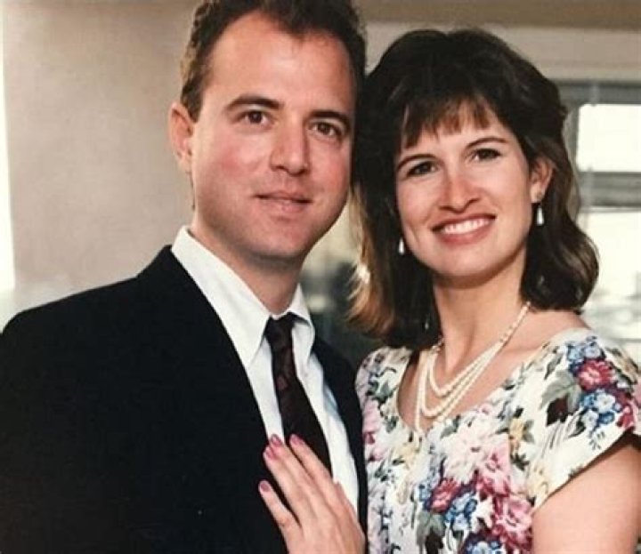 
Who Is Peter Schiff? Age, Wife, Net Worth 