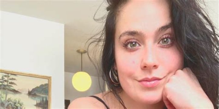 Who is Salvador Perez’s Girlfriend Jessica Palkovic? Real Name Wiki Biography Instagram ‘Love is Blind: After the Altar’: