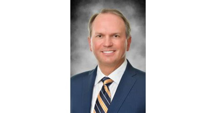 环球金融集团总裁是谁？