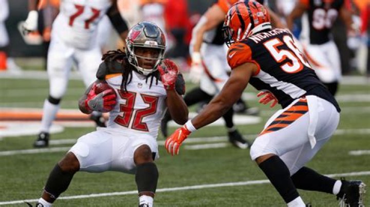 Who is the shortest player in NFL? – Celebrity.fm – #1 Official Stars, Business & People Network, Wiki, Success story, Biography & Quotes