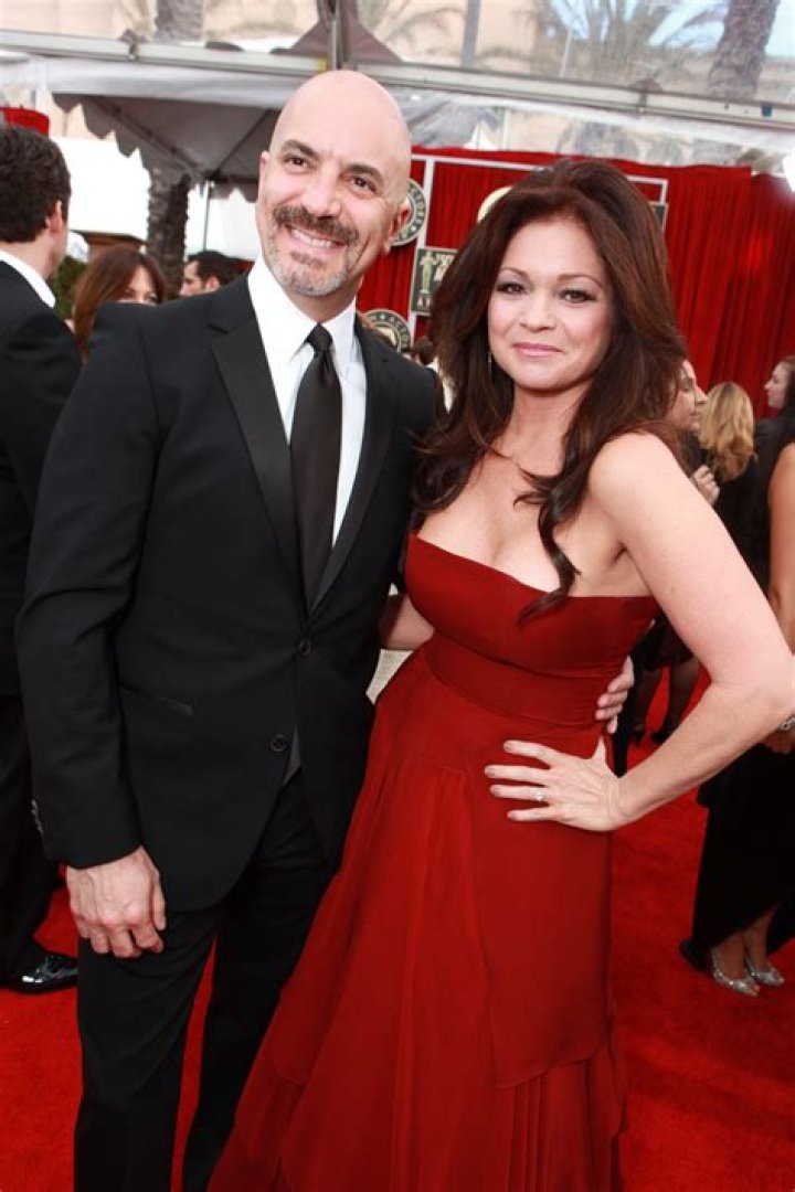 Who is Tom Vitale Valerie Bertinelli’s husband?