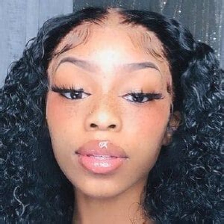 Who Nia [Shania Christian] Wiki, Biography, Age, Height, Net Worth, Husband, Family, Ethnicity & More