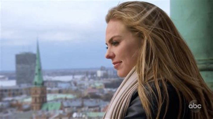 Naked Bungee Jumps, Steamy Scenes and Awkward Tiffs: Hannah Sends Home 2 Men on Week 7 of ‘The Bachelorette’