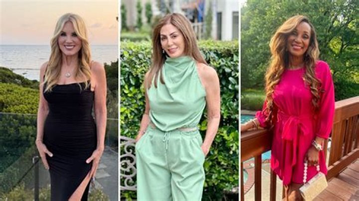 Why did Carol and Susan stop appearing in Friends? – Celebrity.fm – #1 Official Stars, Business & People Network, Wiki, Success story, Biography & Quotes